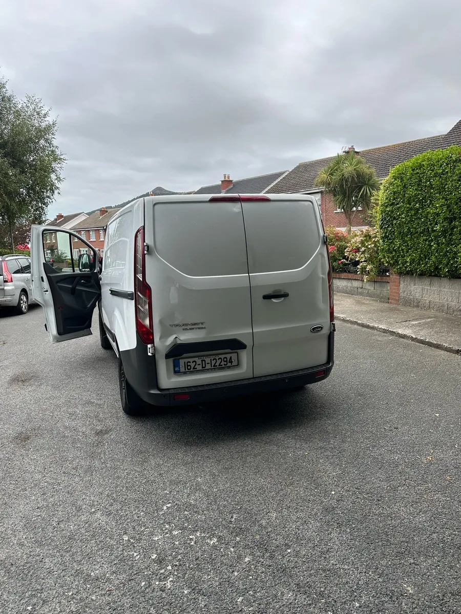 Ford Transit custom - Image 2