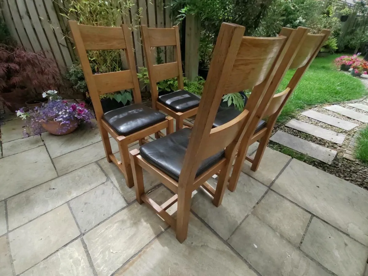4 kitchen dining chairs - Image 1