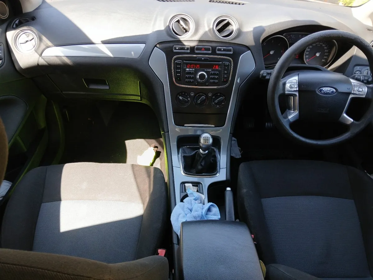 Ford Mondeo 2011 - Image 3