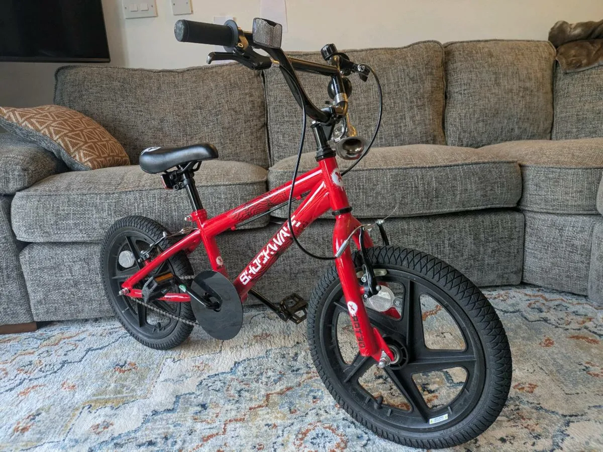 Kids bike 16" Shockwaves brand - Image 4