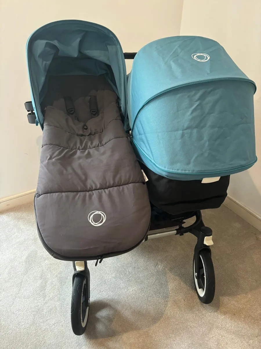 Bugaboo Donkey Duo Travel System - Image 2