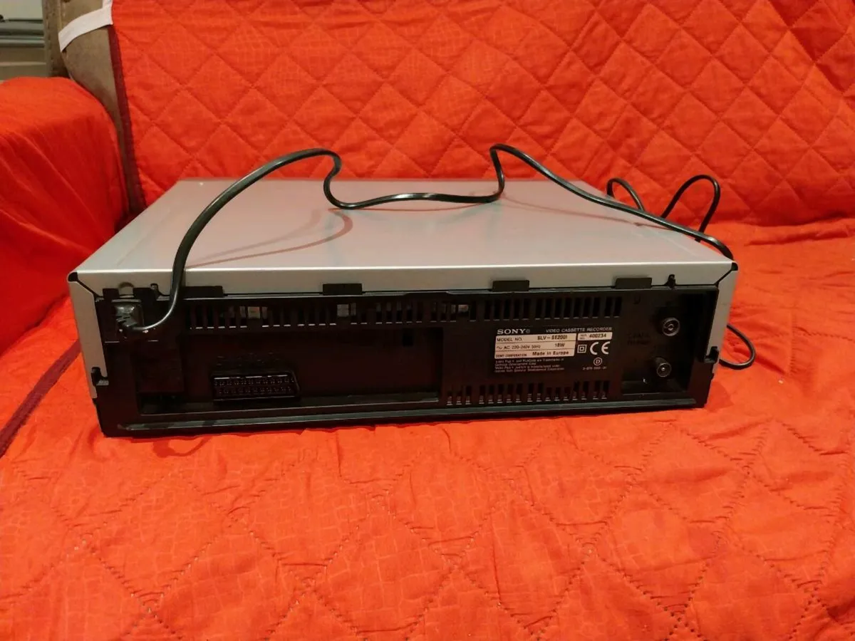 sony vhs player - Image 4