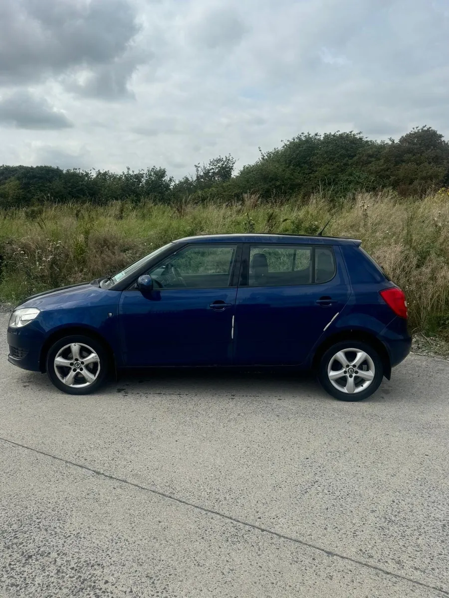 2010 skoda fabia 1.2 petrol - Image 2