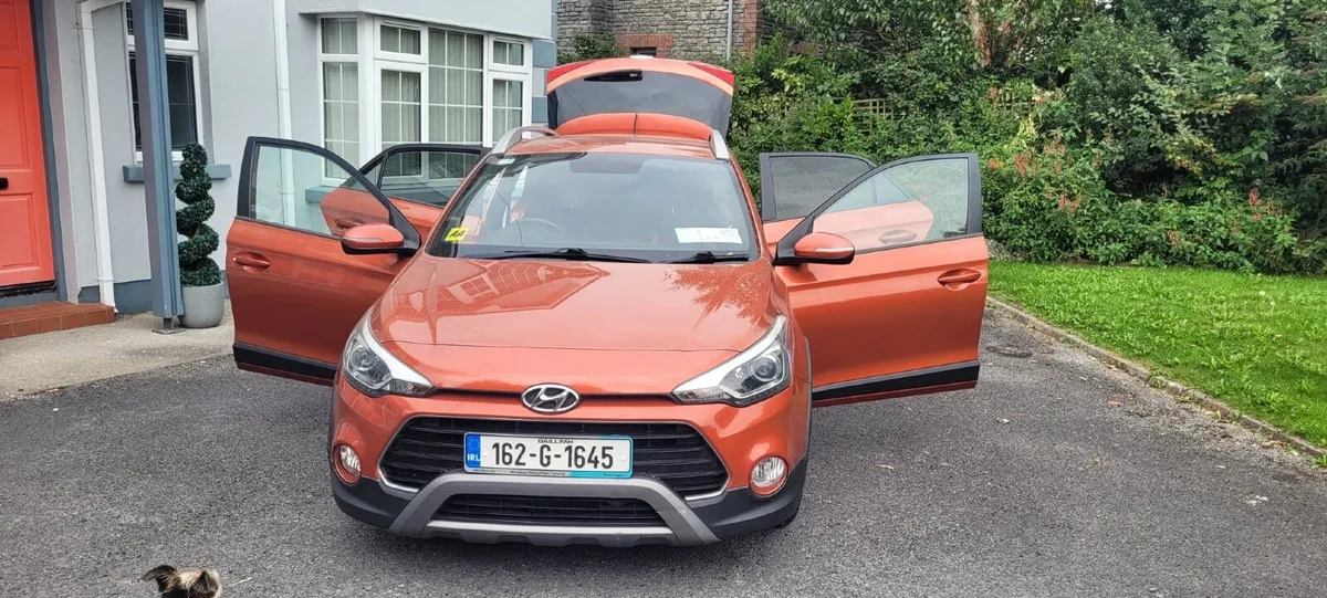 Hyundai i20 Active 2016 - Image 1