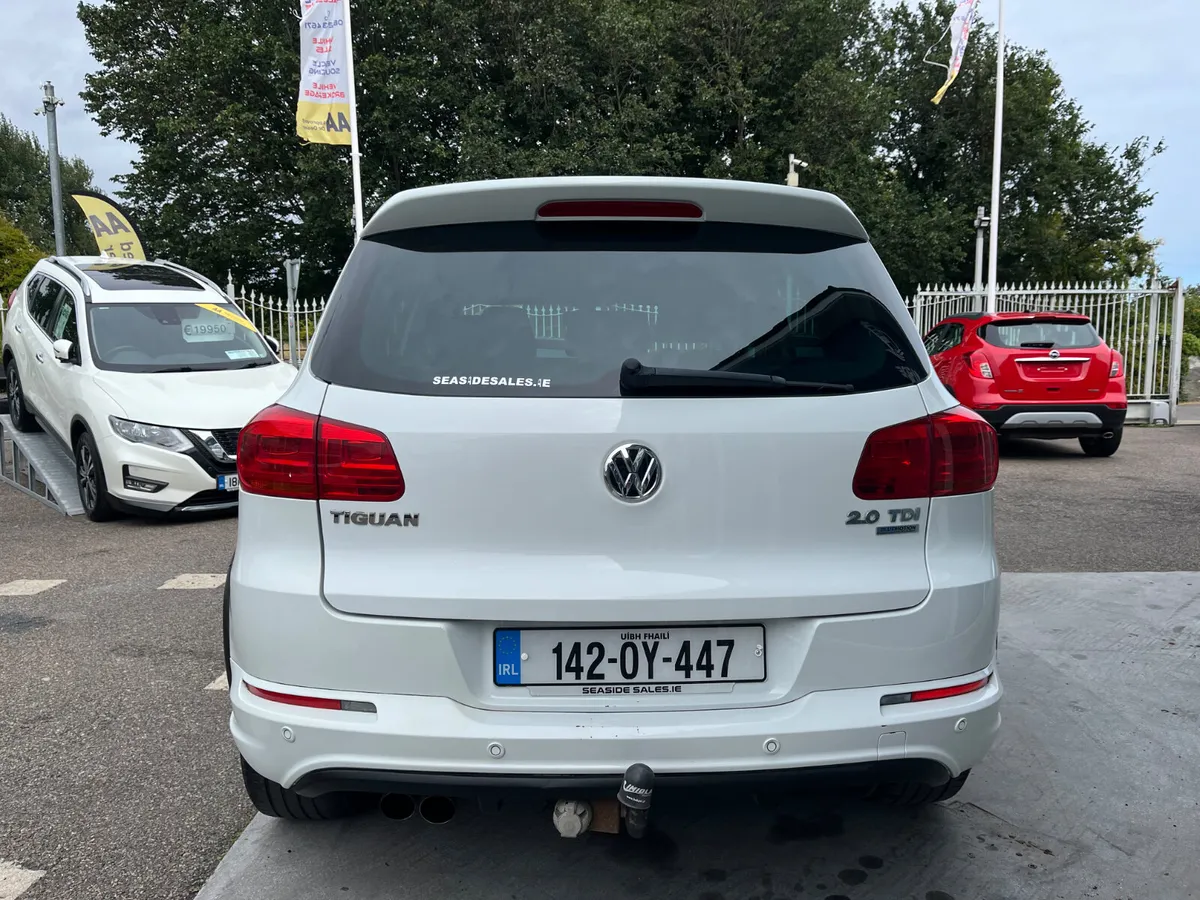 142 Volkswagen Tiguan 2.0TDI R-Line - Image 3