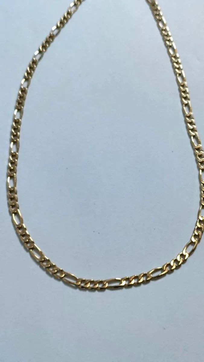 9ct Gold Curb Chain Necklace 18 inch - Image 1
