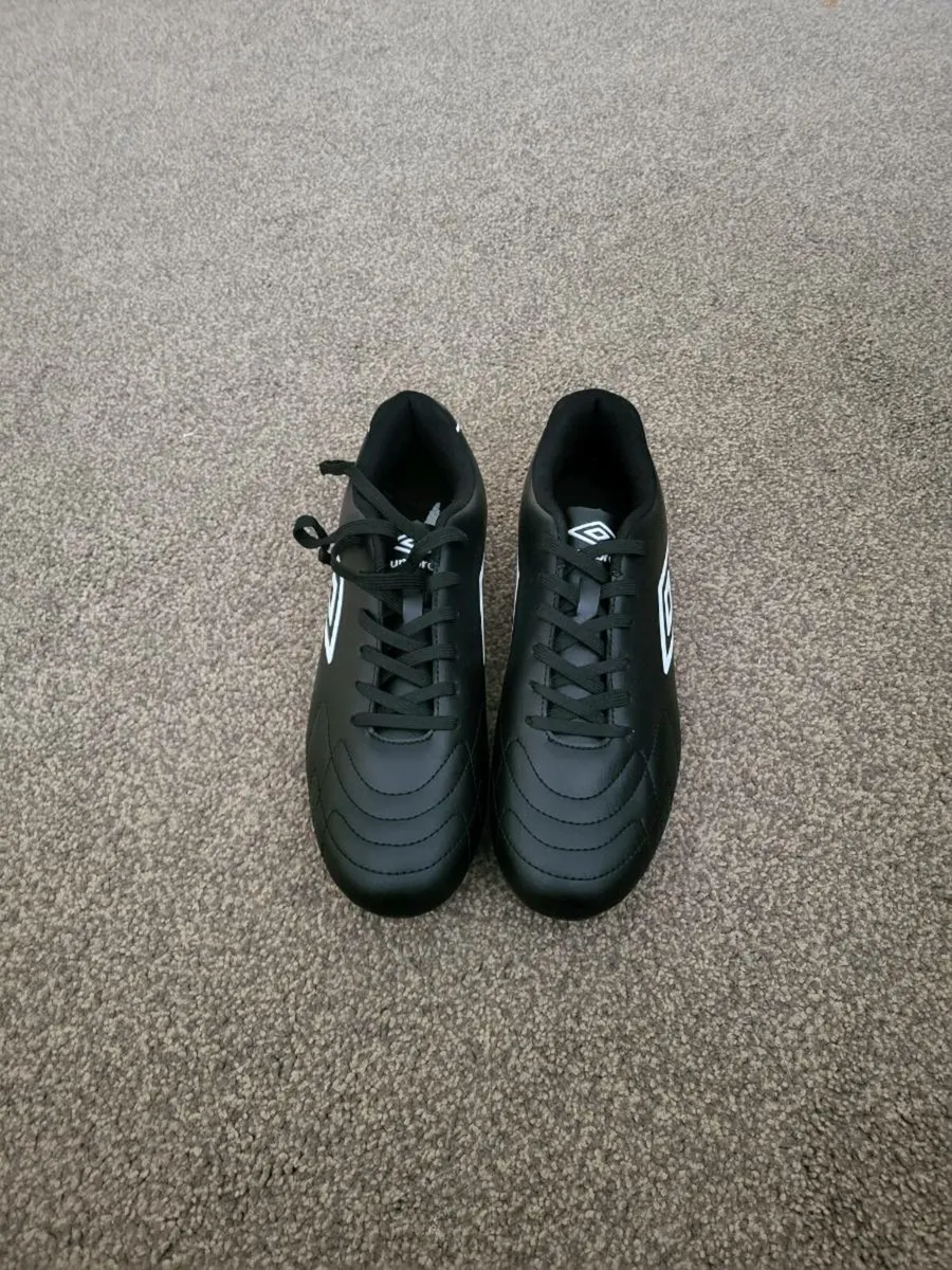 Football boots - Image 3