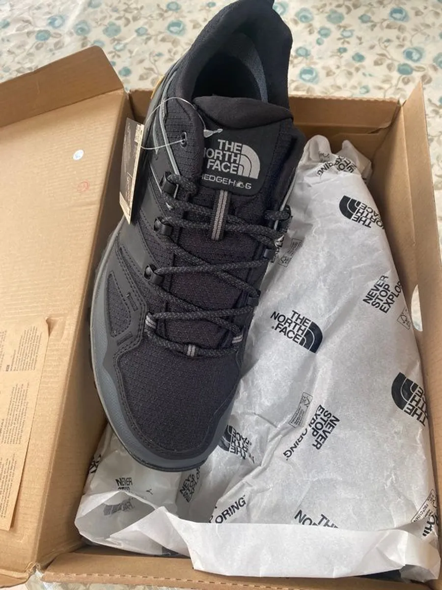 The North face hedgehog hiking boots - Image 1