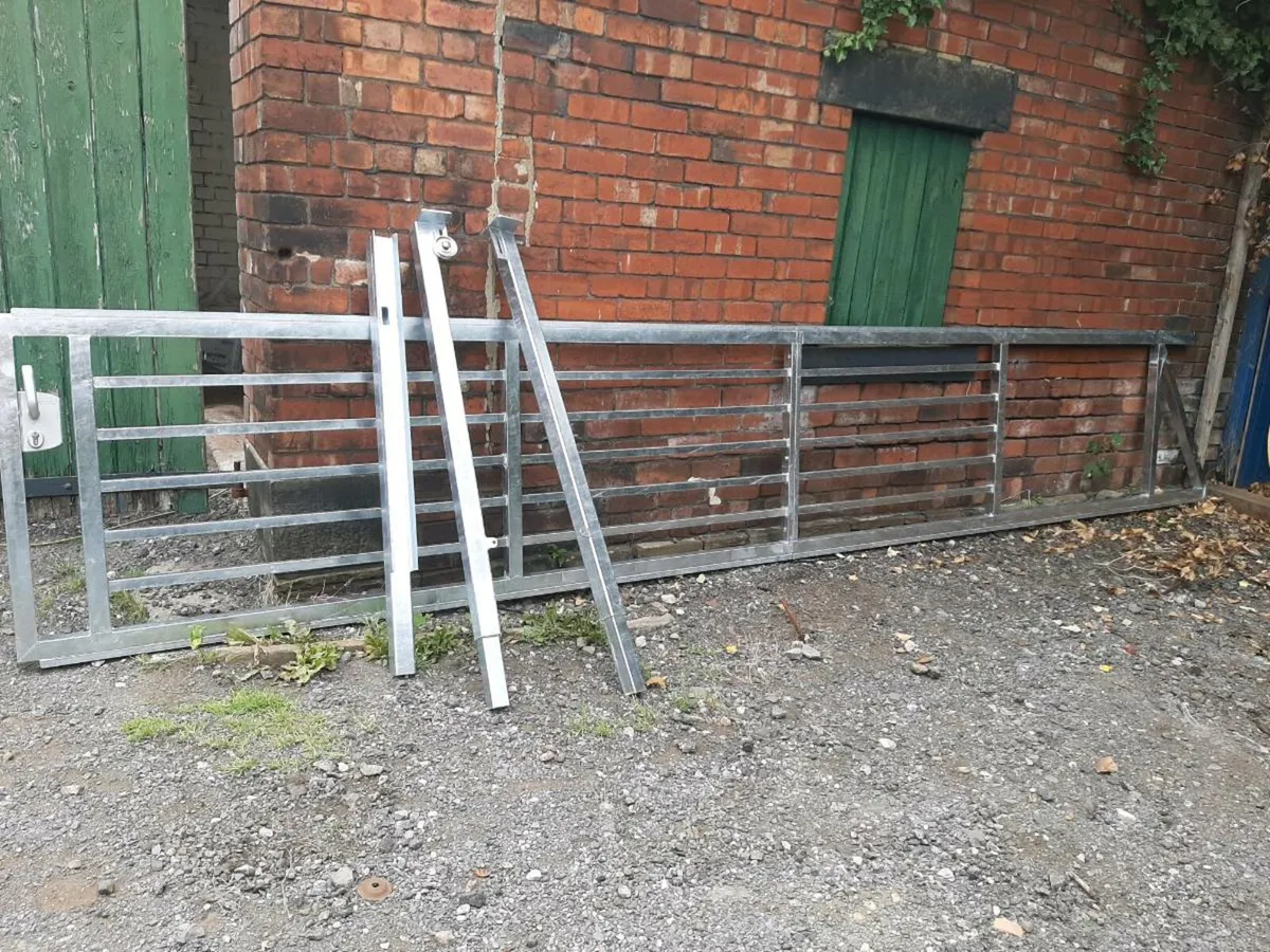 Sliding gate - Image 2