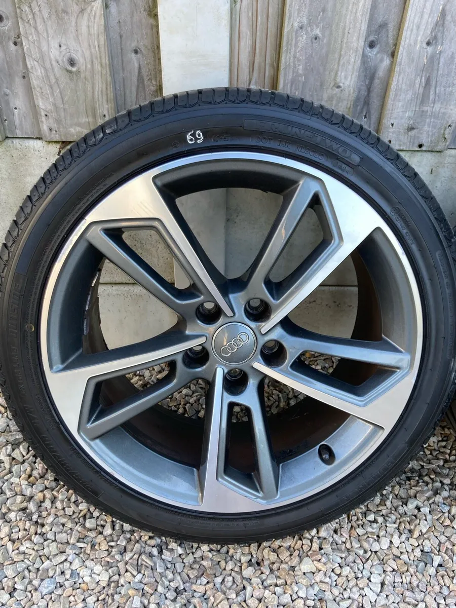 Lot 69 Audi Skoda Seat Vw alloys - Image 2
