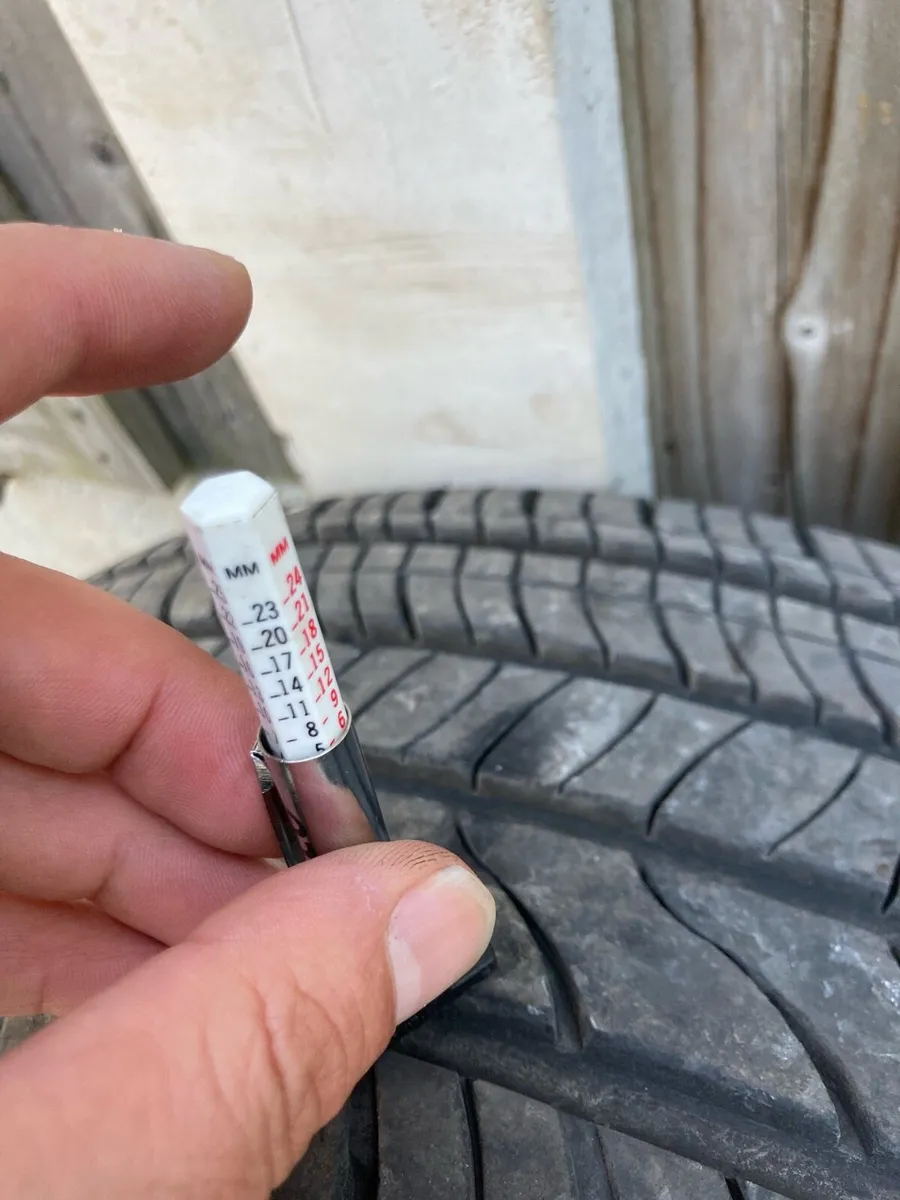 Lot 69 Audi Skoda Seat Vw alloys - Image 3