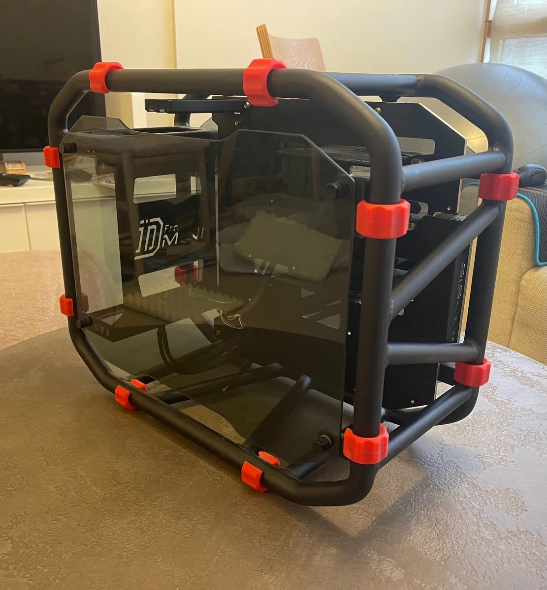 In Win D-Frame Mini (Mini ITX) PC Case - Image 1