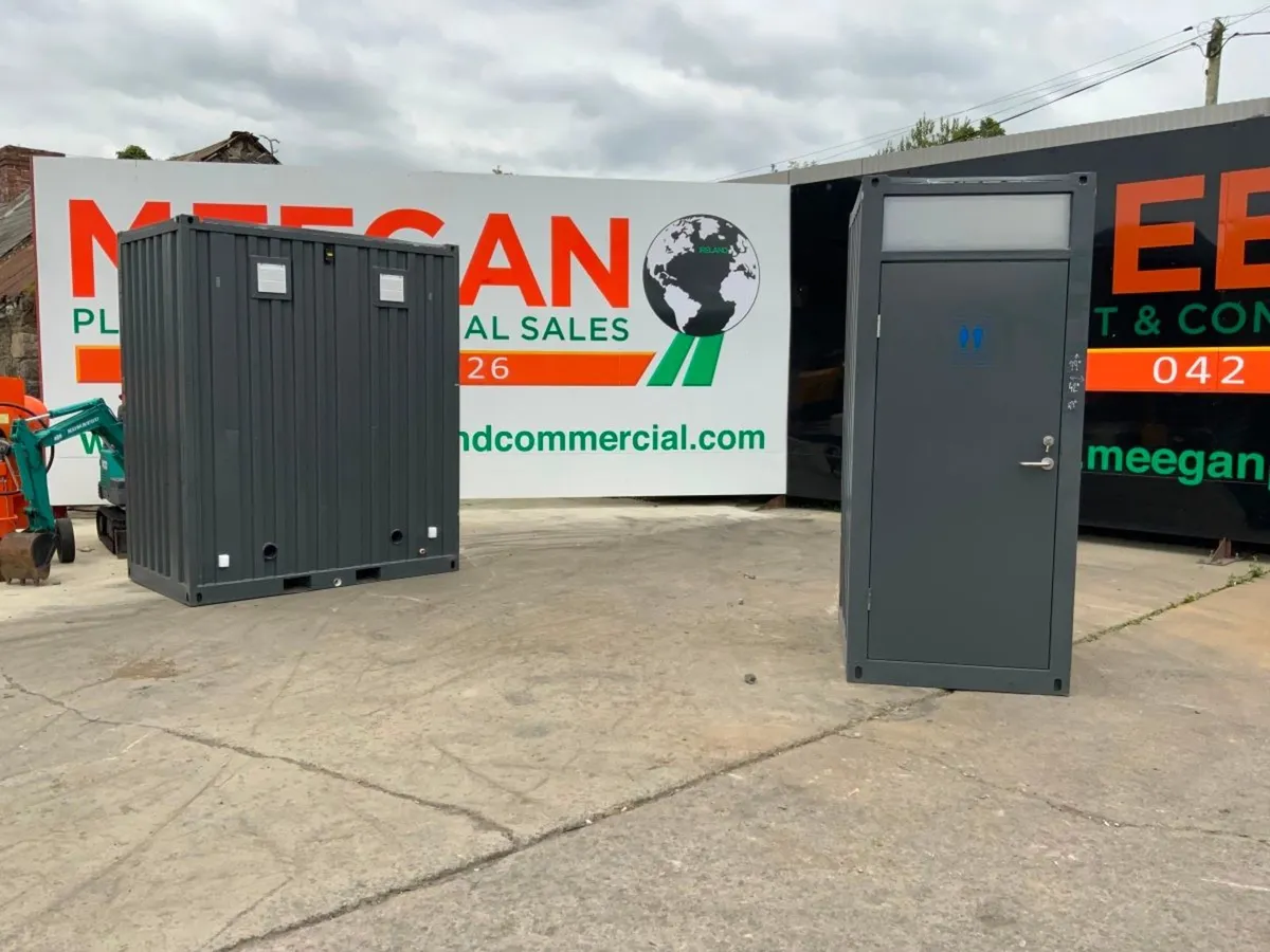 SINGLE OCCUPANCY PORTABLE TOILET POD...1043. - Image 3