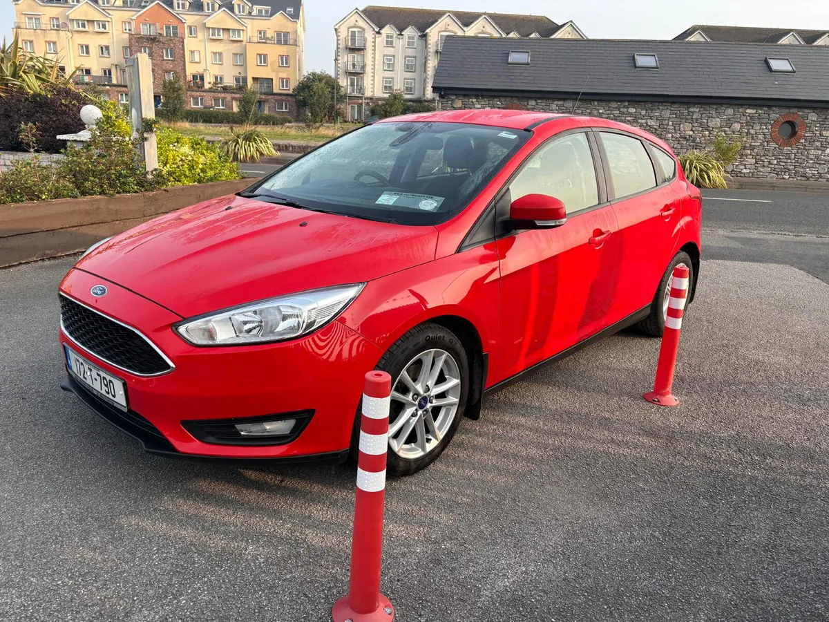 Ford Focus 2017 - Image 2