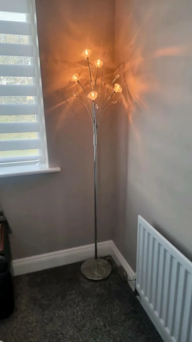 Heart Of House / Rosa 5 Light Flower Floor Lamp - Image 3