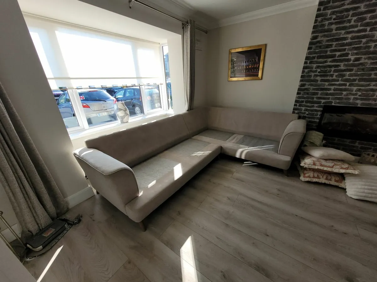 L shape sofa - Image 1
