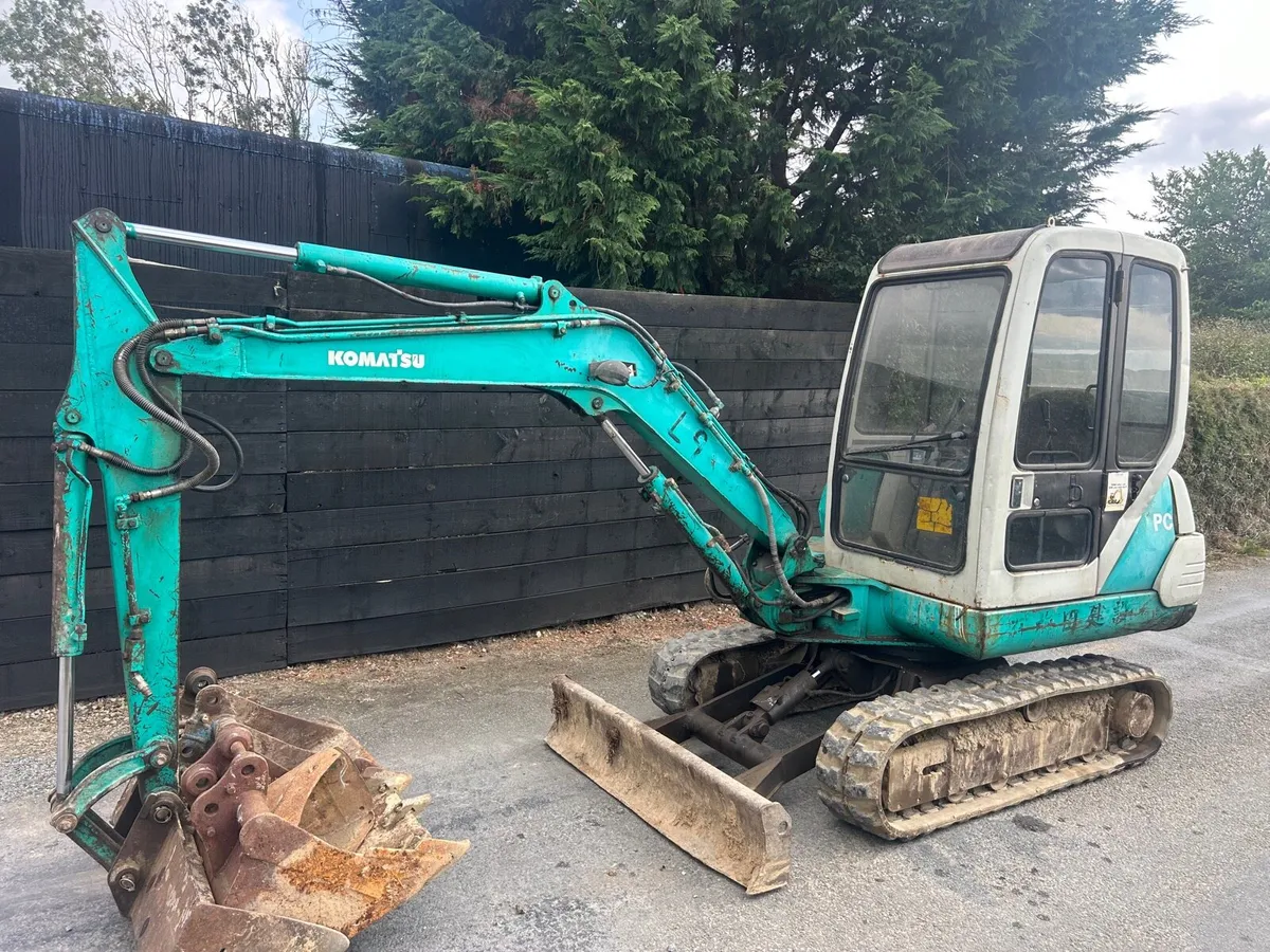 Komatsu pc30 mini digger for sale - Image 4