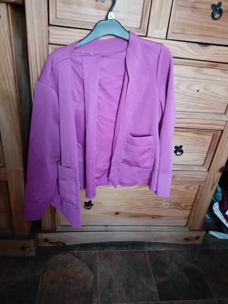 Ladies suit