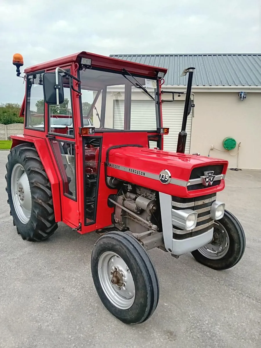 Massey Ferguson 135 - Image 1