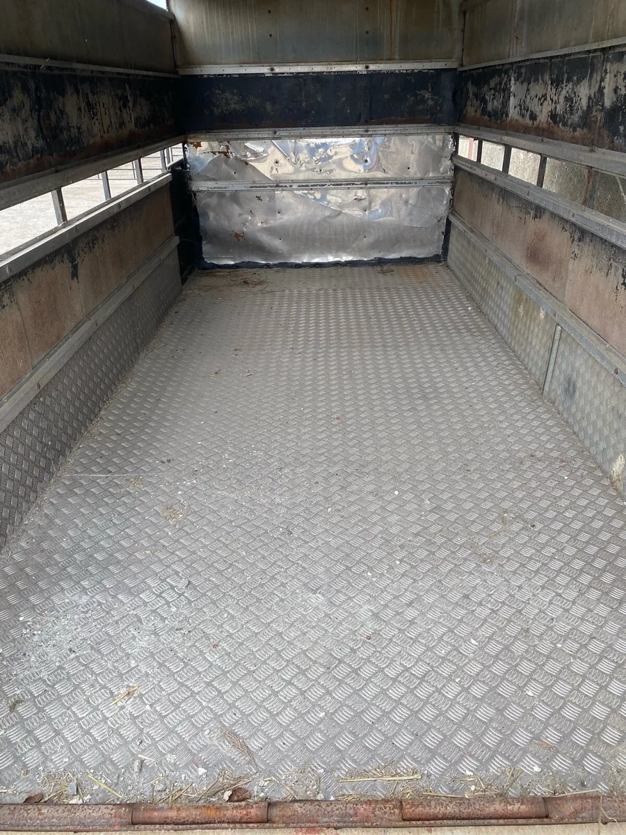 14ft cattle trailer - Image 3