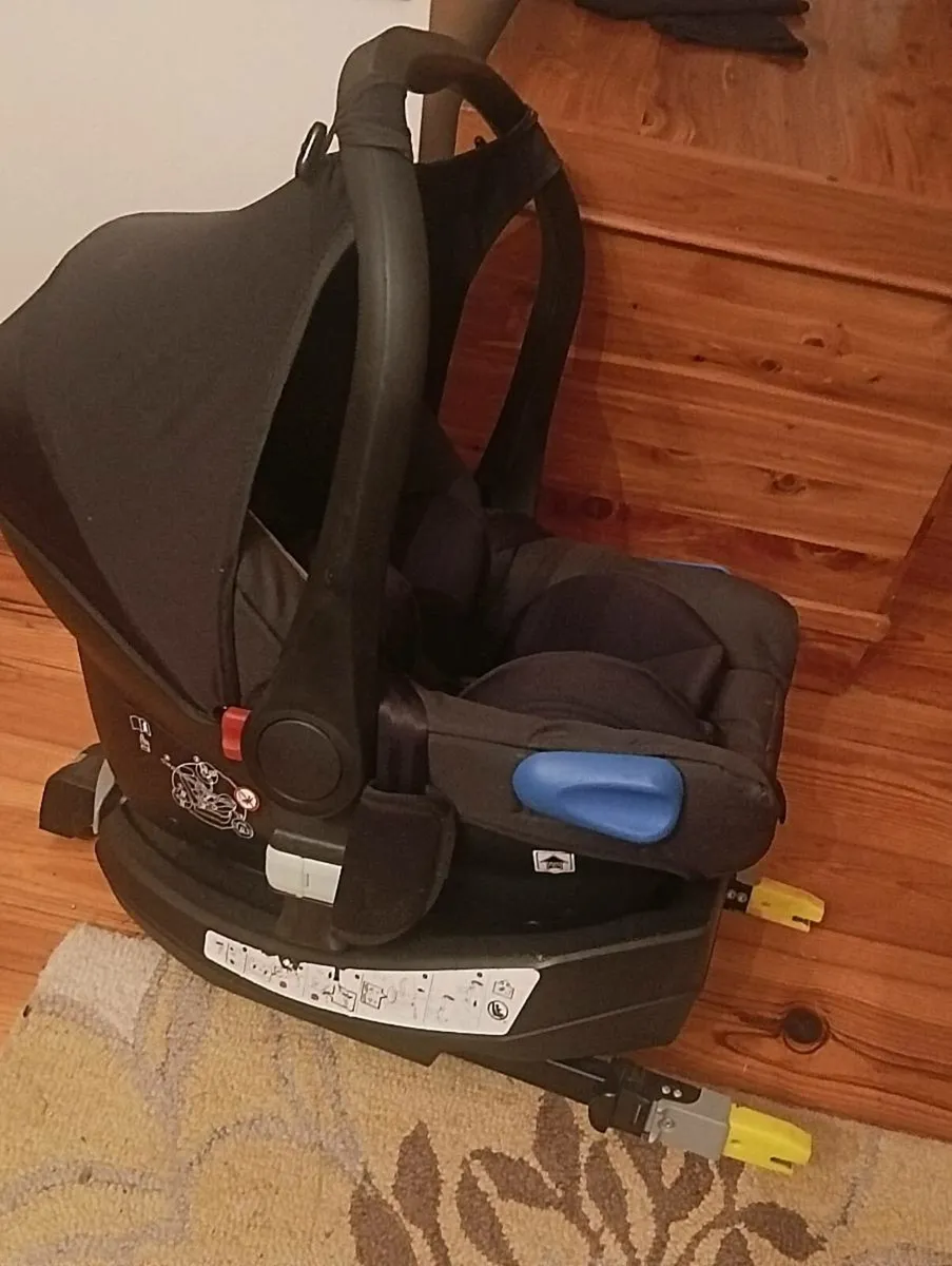 Isofix baby car seat new - Image 4