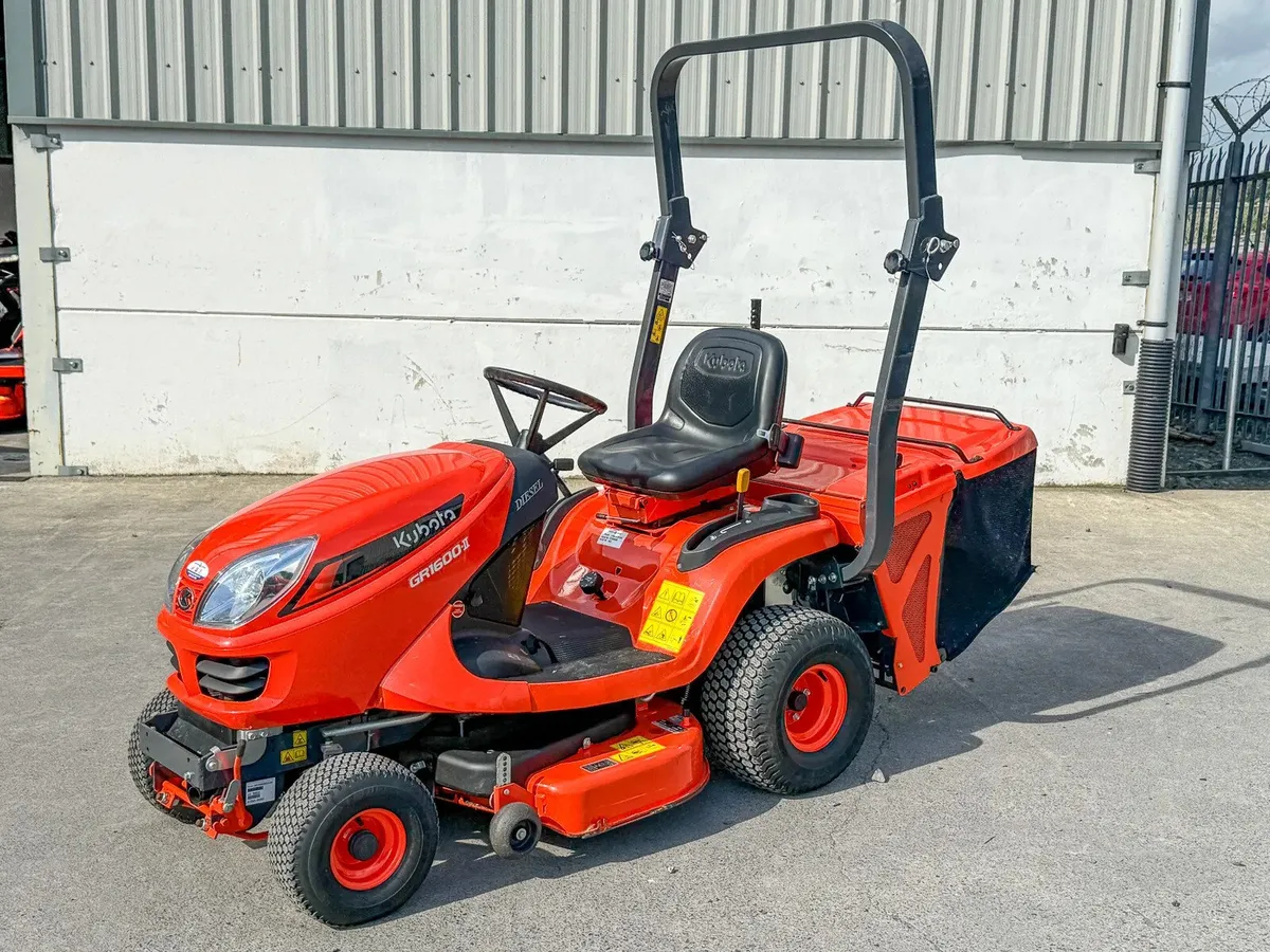 Used 2022 Kubota GR1600-II Lawnmower - Image 4