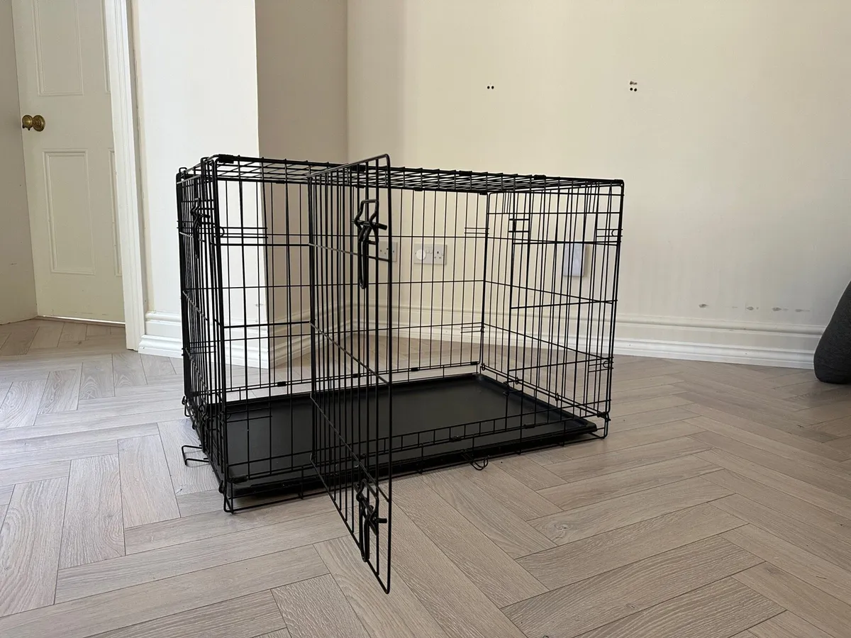 Large Dog Crate – Excellent Condition - Image 2