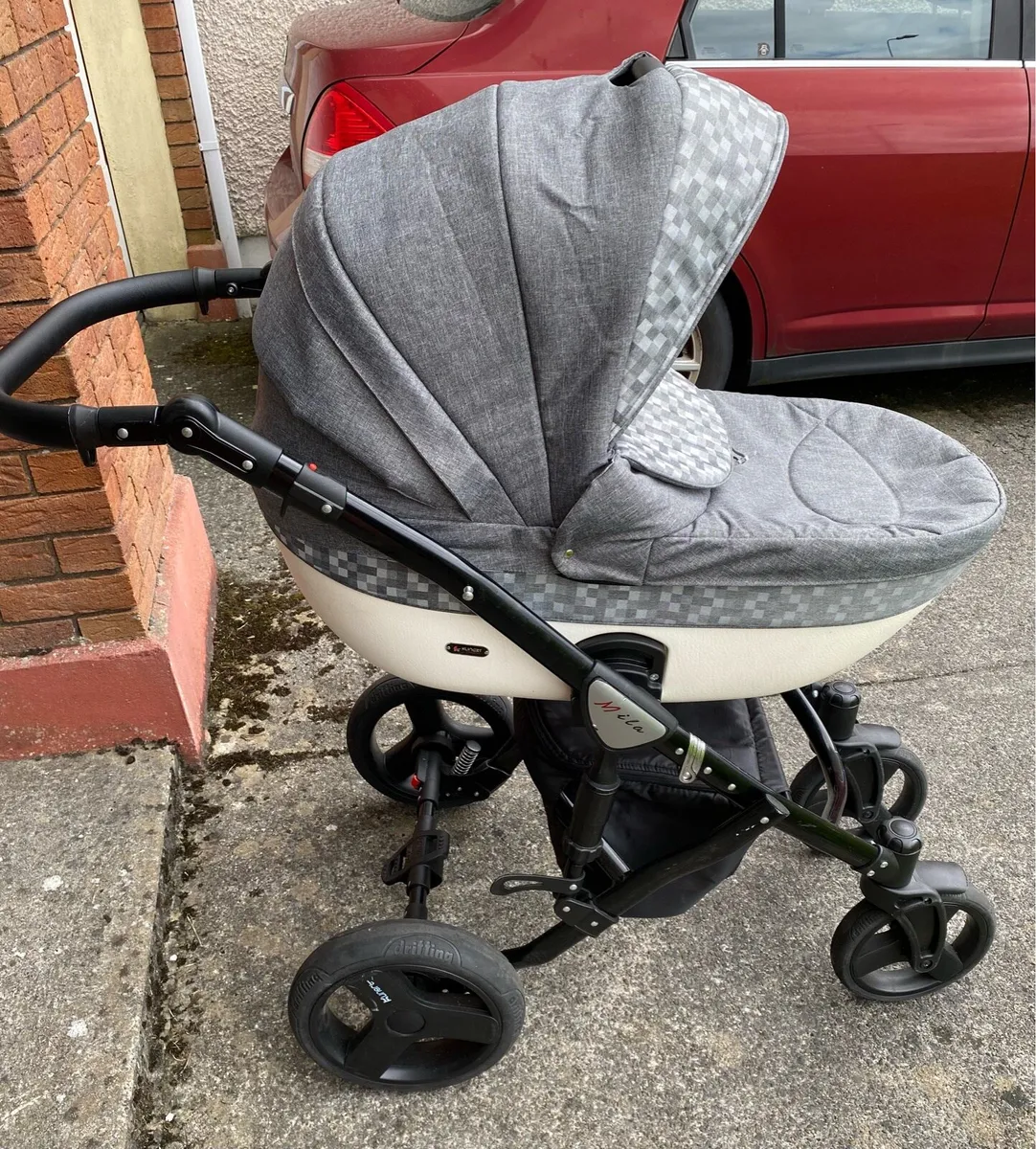 Mila Kunert Professional 3in1 pram buggy +car seat - Image 3