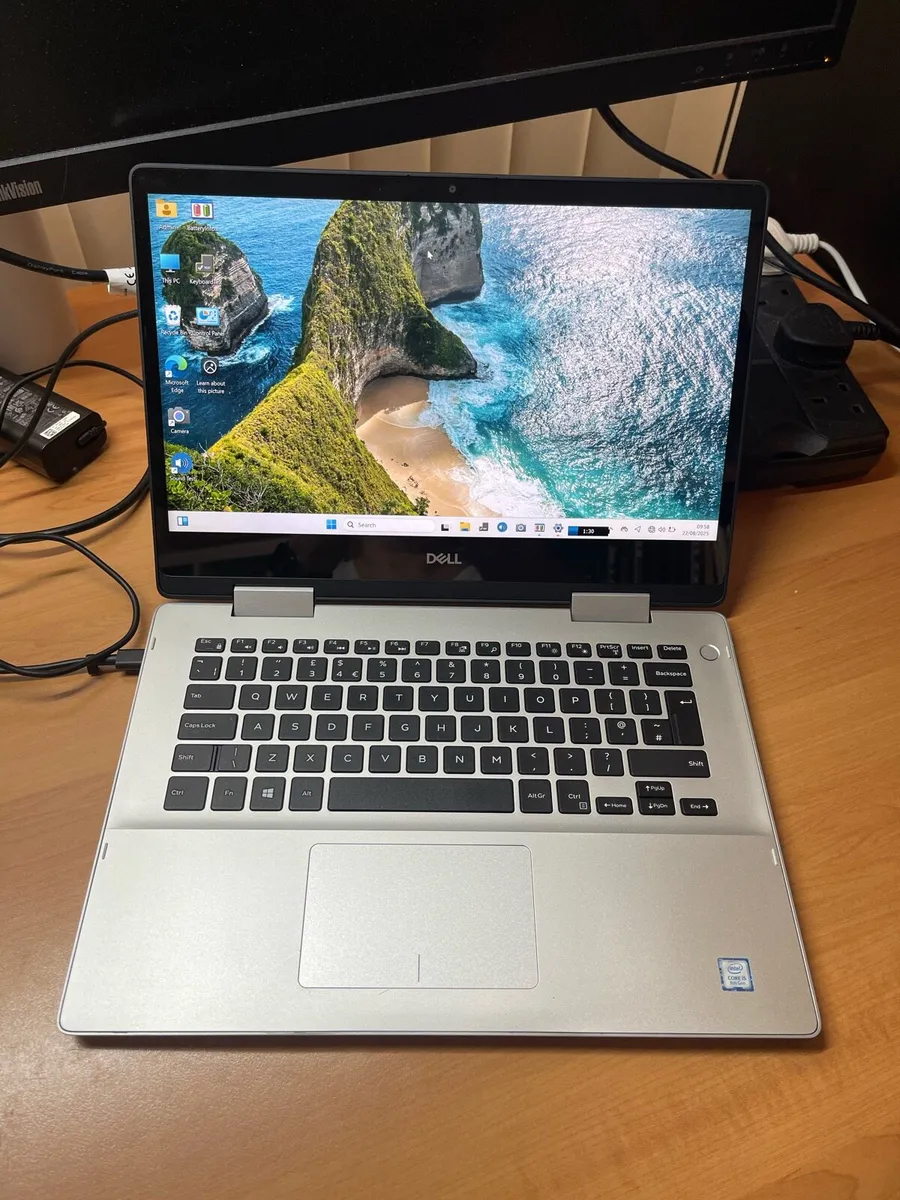 Dell 2n1 Touch i5 16-256 win 11 - Image 1