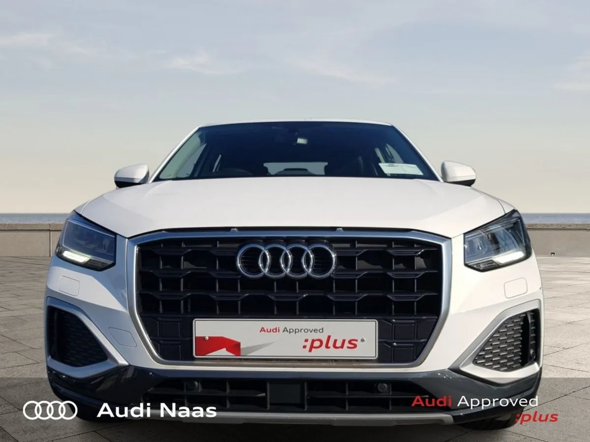 Audi Q2 35 Tfsi 150HP SE - Image 2
