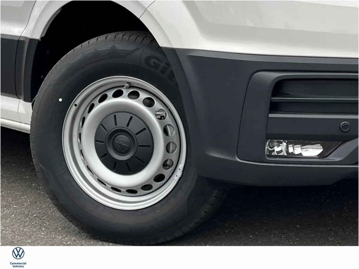 Volkswagen Crafter 30 Medium Wheel Base 2.0tdi 14 - Image 2