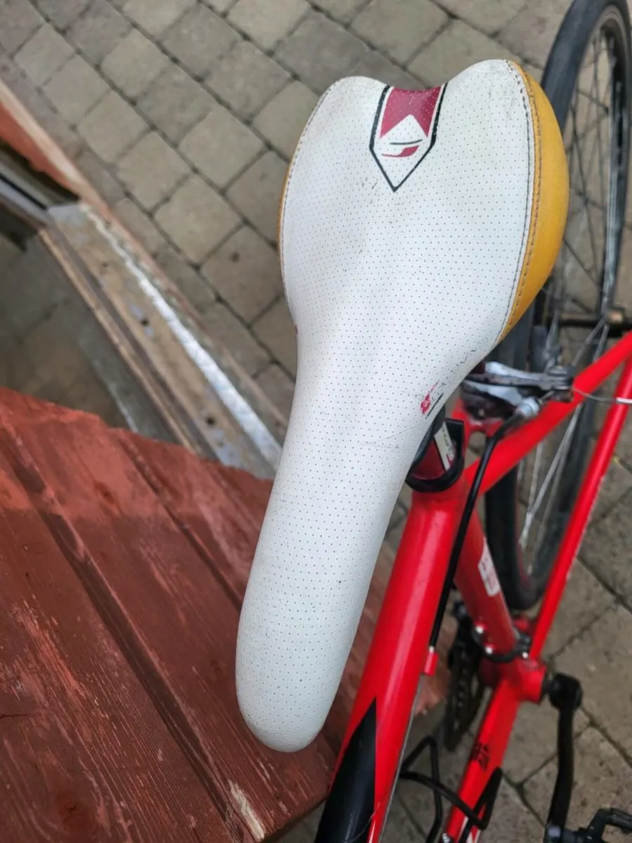 Carrera racer. - Image 3