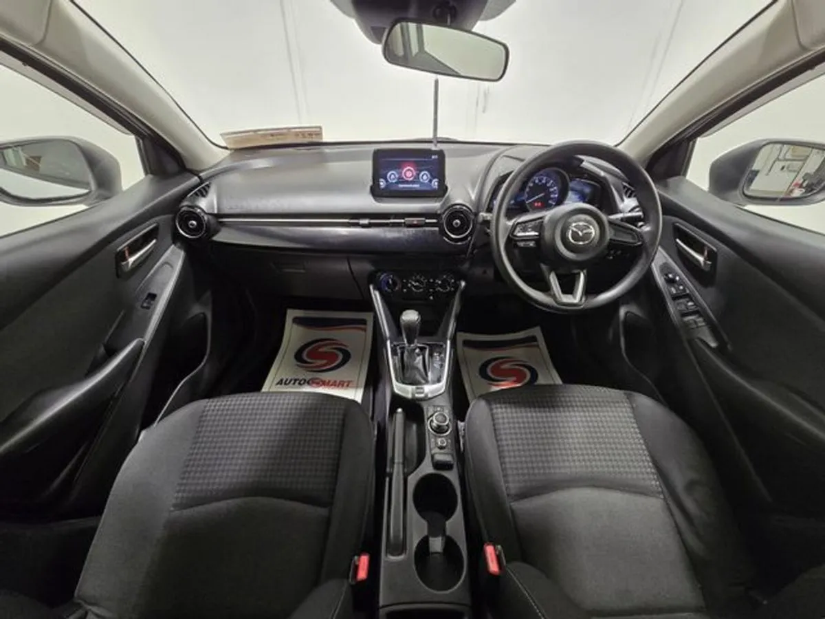 Mazda Demio 1.5 Automatic - Image 2