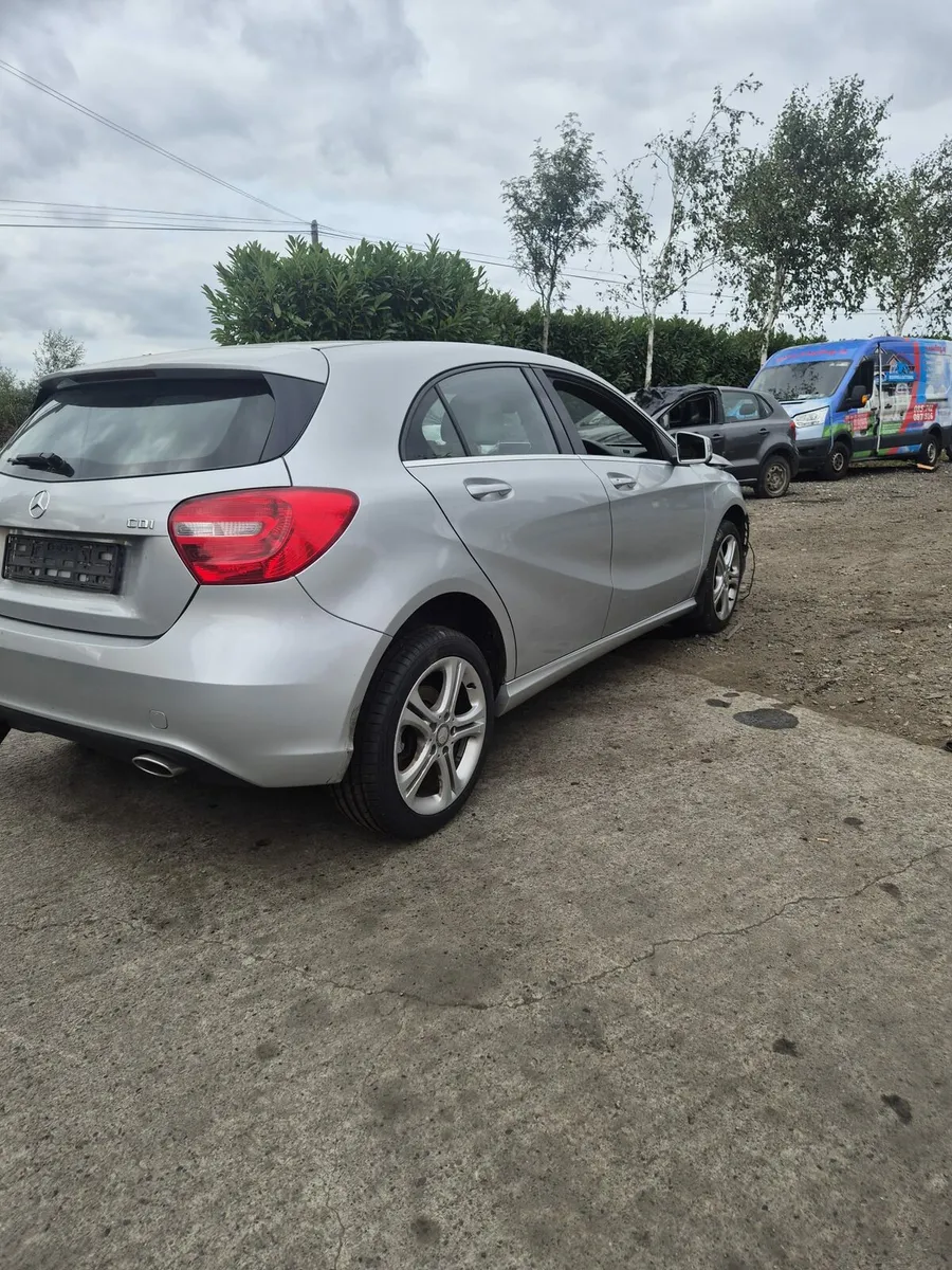 Mercedes A180 - Breaking only - Image 1