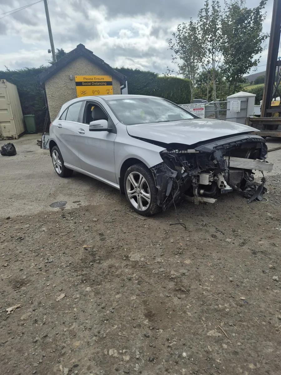 Mercedes A180 - Breaking only - Image 4