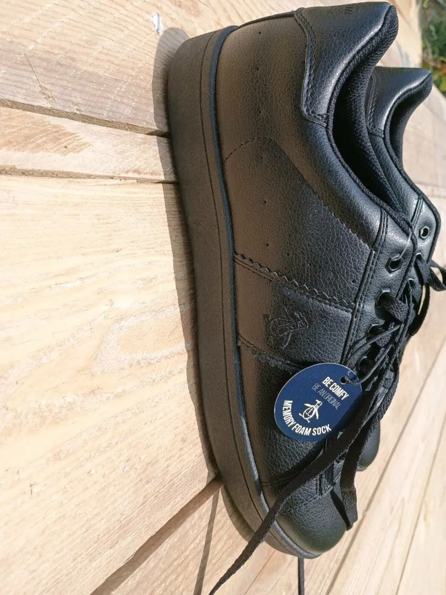 Black penguin steadman trainers - Image 2