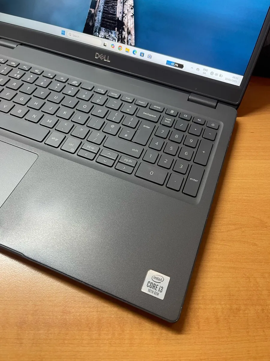 Dell laptop i3 pro 16-512 win 11 - Image 2