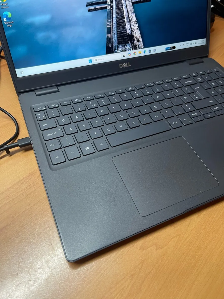 Dell laptop i3 pro 16-512 win 11 - Image 3