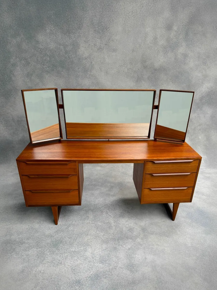 Mid-Century Vintage Dressing Table - Image 2