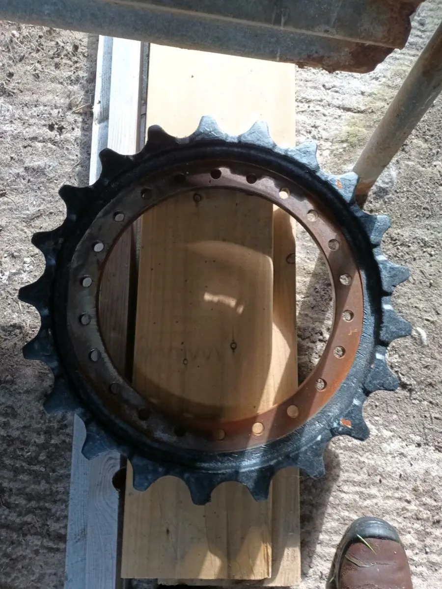 Excavator sprockets