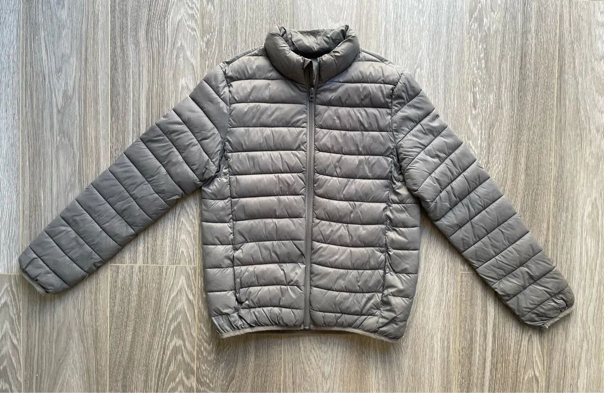Grey Puffa Jacket: 33-34”