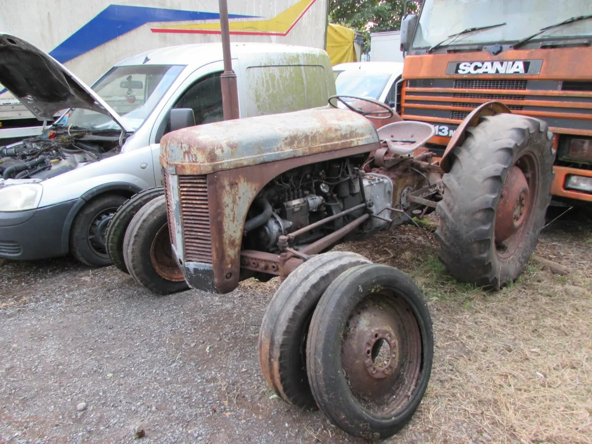 Clearance Auction - Image 3