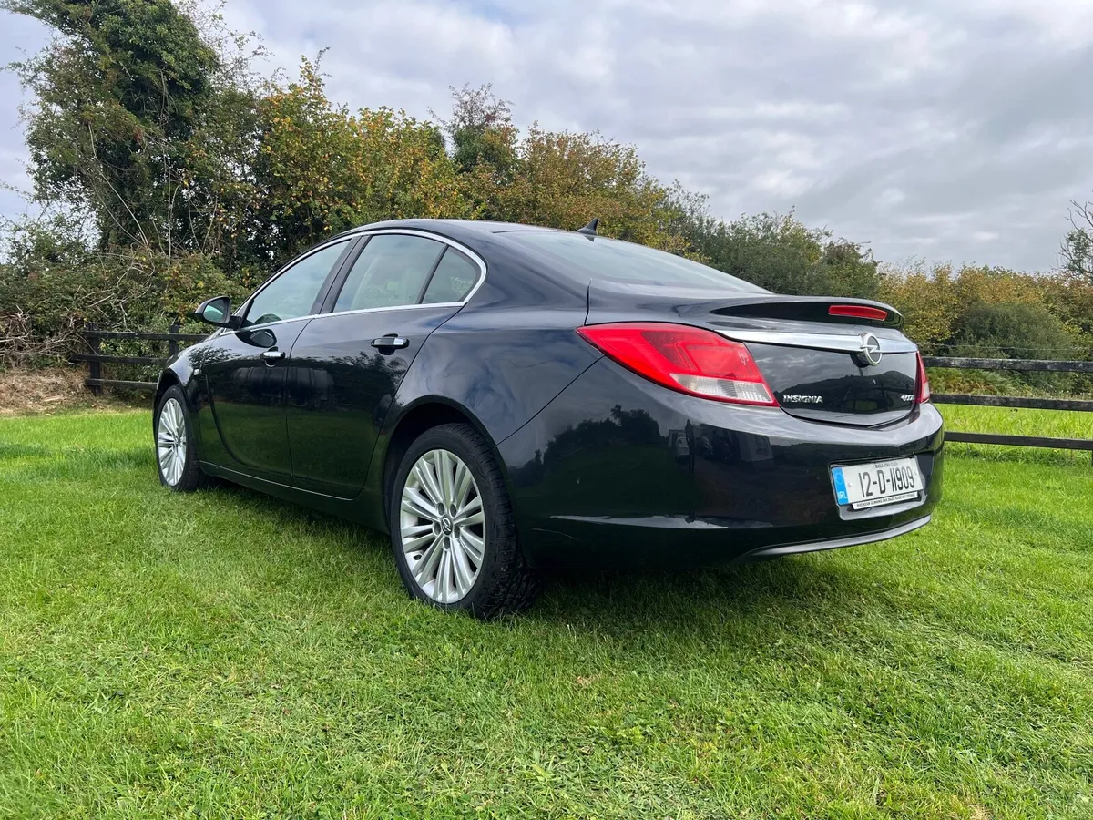🚗 Opel Insignia 2012 – Elite Edition 🚗 - Image 3