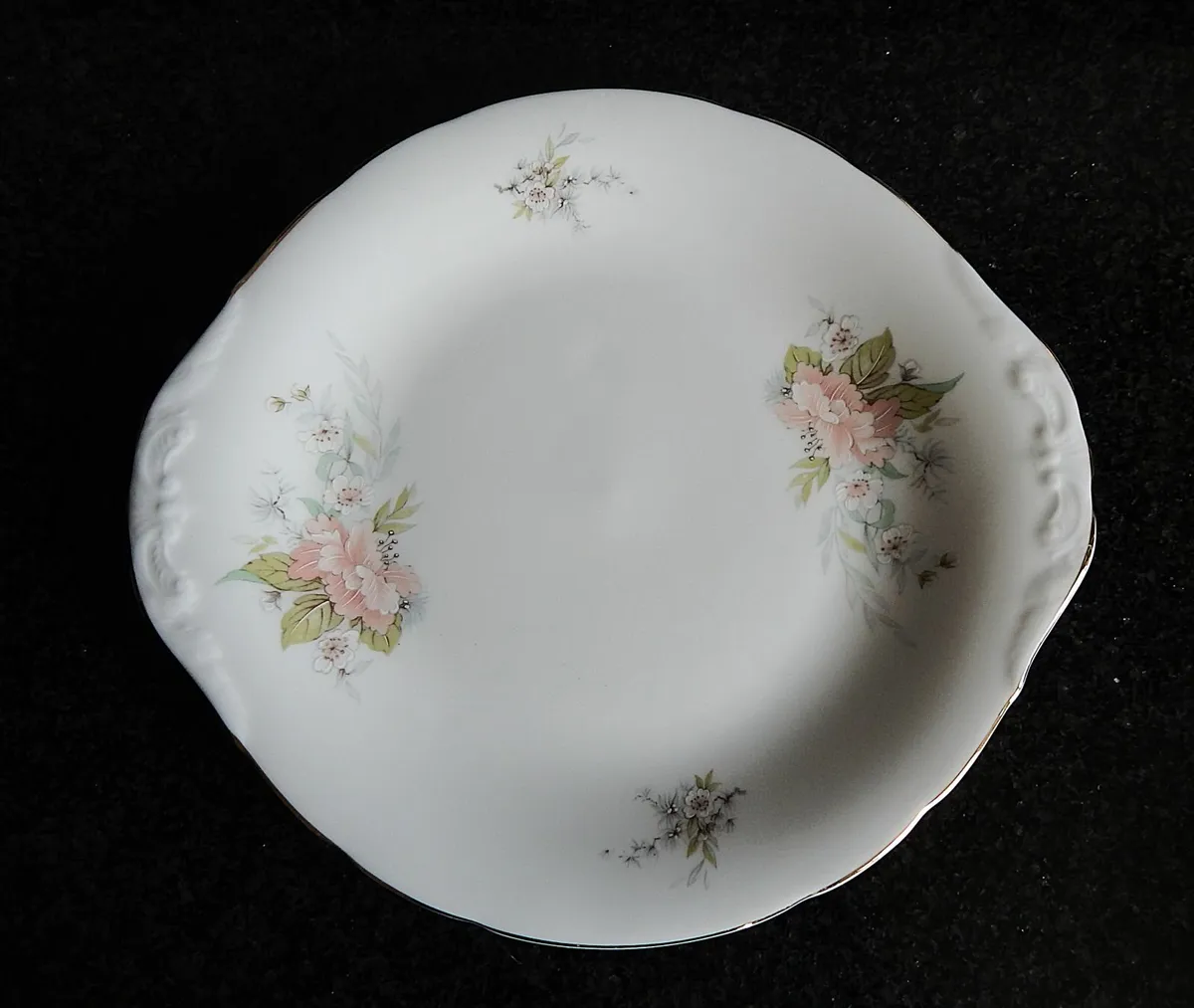 21 Piece English Bone China Tea Set - Image 3