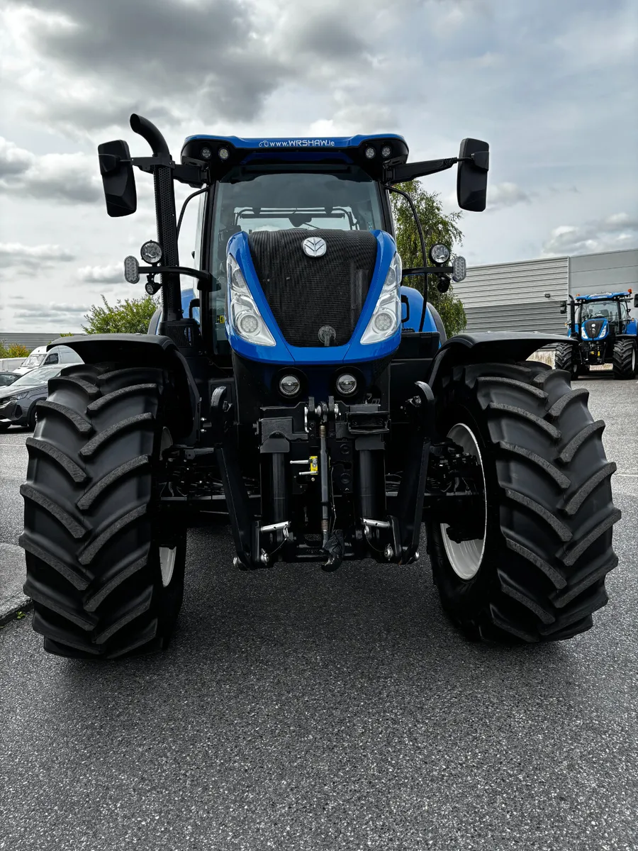 New Holland T7.245 Auto Command-343hrs - Image 3