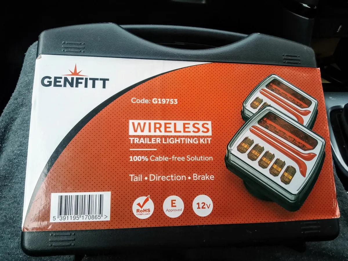 trailer lights  wireless - Image 1