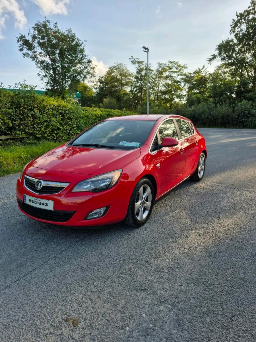 2011 Vauxhall Astra 1.7CDTI SRI - Image 1