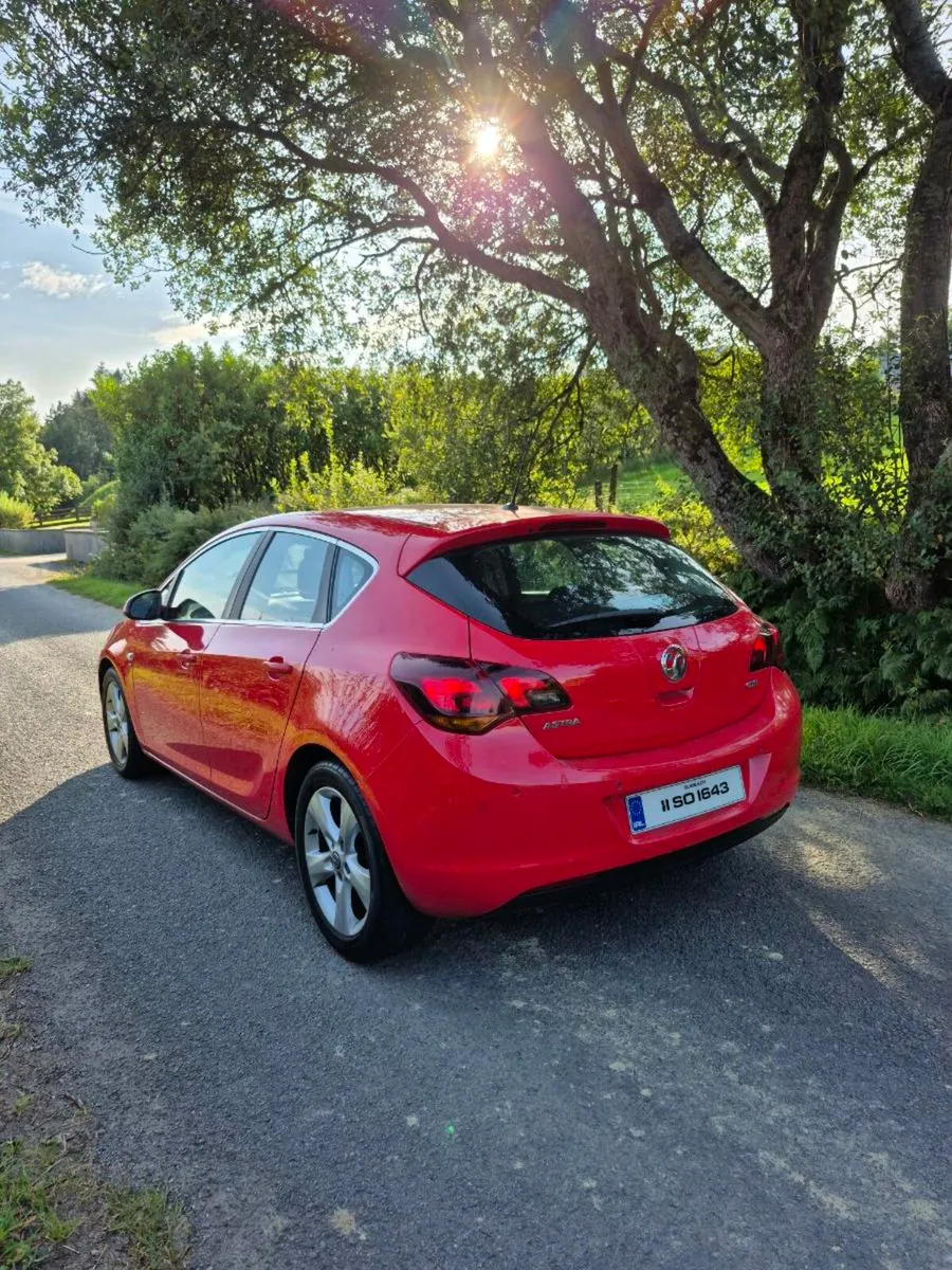 2011 Vauxhall Astra 1.7CDTI SRI - Image 4
