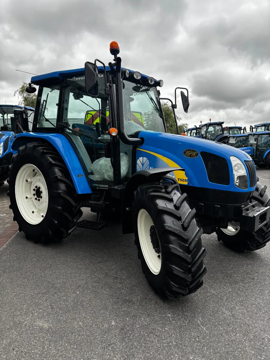 New Holland T5050-2391hrs - Image 3