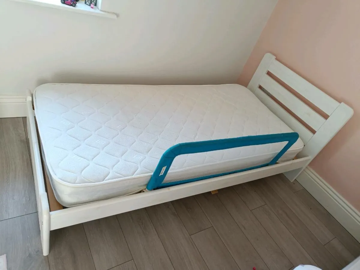 Toddler bed - Image 3
